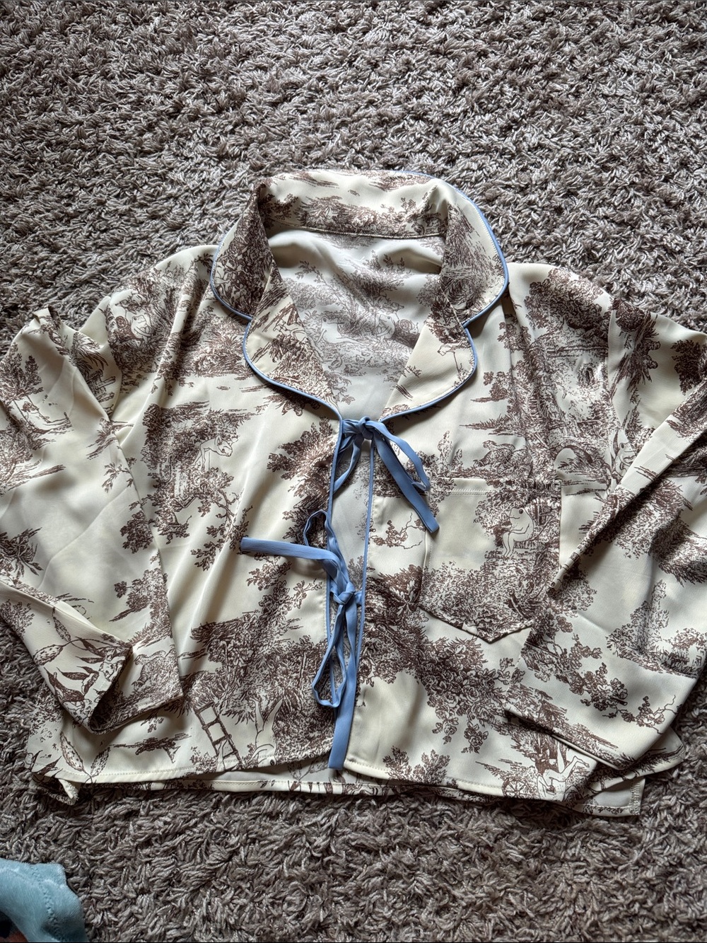 Silky Tie Top